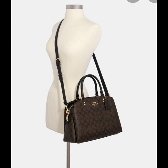 Brand new Lillie carryall and wallet in bubblegum - Picture 11 of 16